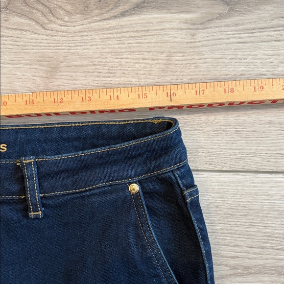 Michael Kors | Selma Flare High Rise Trouser Jeans | Dark Wash | Size 10 - Picture 4 of 9